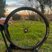 Cerchi carbon disc road Damil