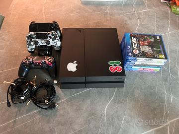 🎮 PS4 500GB + 3 controller con stazione ricarica
