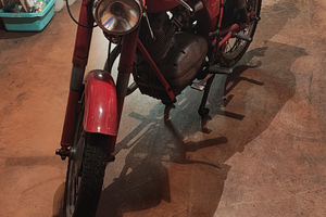 Moto Guzzi Stornello con documenti originali