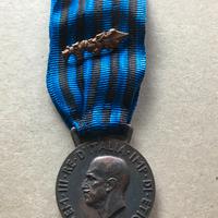 Medaglia operazioni africa orientale con gladio