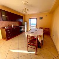 Appartamento vista mare + parcheggio privato