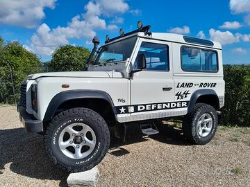 Land Rover Defender 2.5 TD5 3posti Autocarro