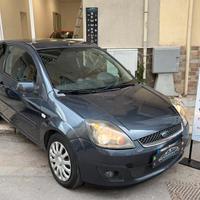 Ford Fiesta 1.4 TDCi Titanium 12 MESI DI GARANZIA