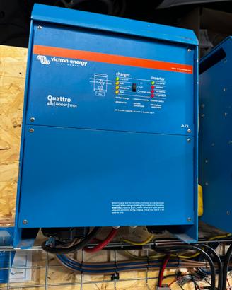 Inverter ibrido 48V Victron Quattro 48V 8000VA