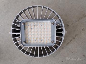 Faro led lampada led interno esterno faretto 