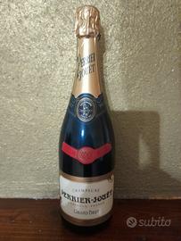 Champagne Perrier Jouet