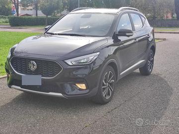 MG ZS 1.5 LUXURY