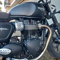 Triumph street twin 900
