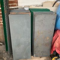 Scaffali per garage e cantina