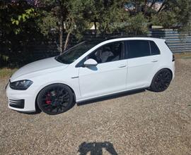 Volkswagen Golf GTD 2.0 TDI DSG 5p. BlueMotion Tec