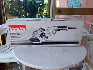 smerigliatrice per ferro Makita