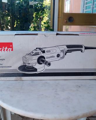 smerigliatrice per ferro Makita