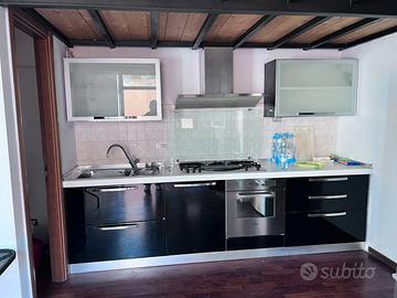 Cucina buone condizioni tutto incluso - trattabile