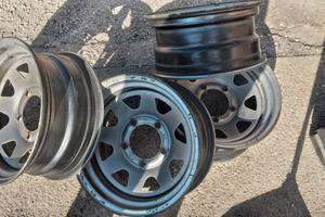 Cerchi in ferro per suzuki jimny dal 2004 al  2013