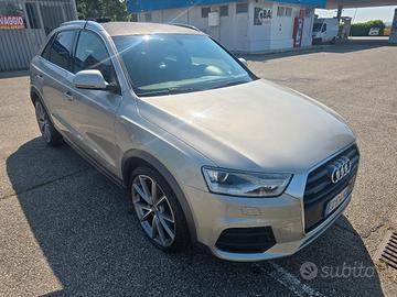 AUDI Q3 2.0 tfsi quattro 220cv s tronic 