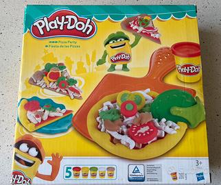 Set Play Doh pizza party