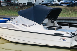 Rio 590 Cabin