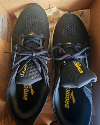 Scarpe running Brooks 