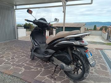 Piaggio Beverly 300 pari al nuovo