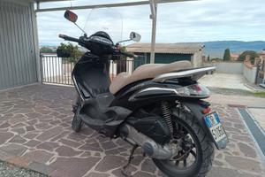 Piaggio Beverly 300 pari al nuovo