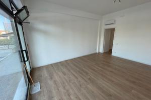 Negozio ristrutturato in pieno centro