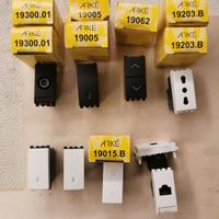 VIMAR ARKE’ - MATERIALE IN DESCRIZIONE