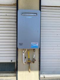 Scaldabagno Bosch Therm 5600 O 12L Metano da Est.