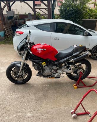Monster s2r 800