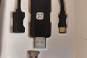 Adattatore CarPlay wireless per iPhone