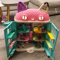 Casa delle bambole di Gabby playset con personaggi