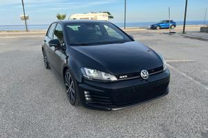 Volkswagen Golf 7 Serie GTD 2.0 TDI DSG