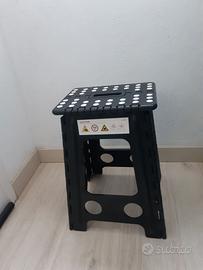 SGABELLO PIEGHEVOLE NERO