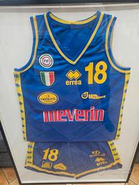 2 divise basket Parma 
