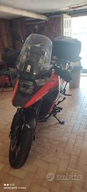 moto Suzuki wustrom 