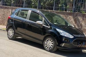 Ford B-Max anno 2016 come nuova