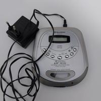 Walkman Roadstar PCD 9710 con adattatore