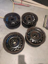 4 cerchi ferro ford ka+ 6x15 Et47.5 2150859