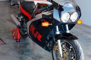 Yamaha FZR 1000 20V 1988
