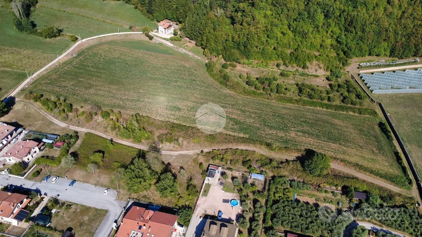 TER. RESIDENZIALE A TREGNAGO - Vista 2