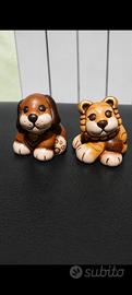 Coppia statuine Thun Cagnolino e Leone - nuove