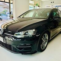 VOLKSWAGEN Golf 1.6 TDI 115 CV 5p. R-Line Sport