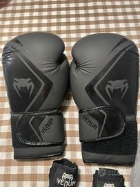 Guantoni da boxe venum 14oz con fasce