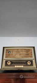 radio antica a valvole