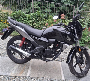 Honda 125 cb125f