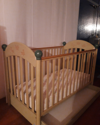 Lettino Pali con cassettone