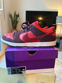 Nike SB Dunk Low Cherry. US 11