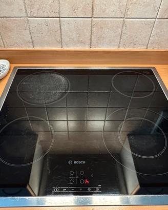 BOSCH Piano cottura 4 fuochi in vetroceramica