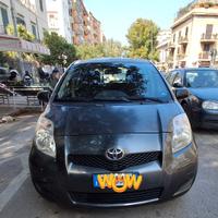 Toyota Yaris 1.0 Benzina - 5 Porte