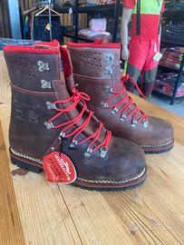 Scarpone Antitaglio Pfanner taglia 47