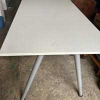 Scrivania altezza regolabile piu mobili